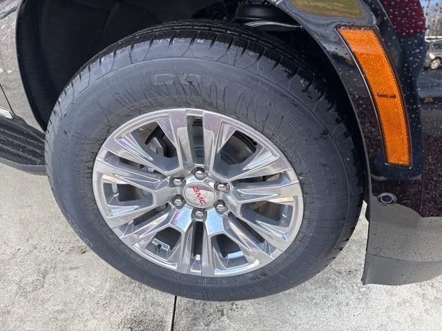 2026 GMC Yukon XL Denali - Photo 39