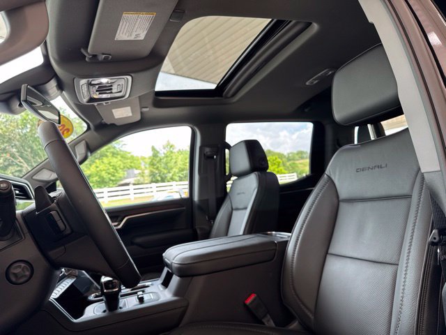 2026 GMC Sierra 1500 Denali - Photo 14