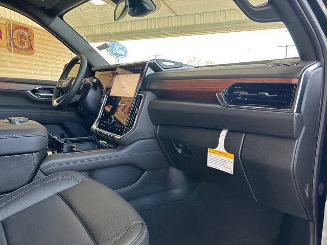 2026 GMC Yukon XL Denali - Photo 24