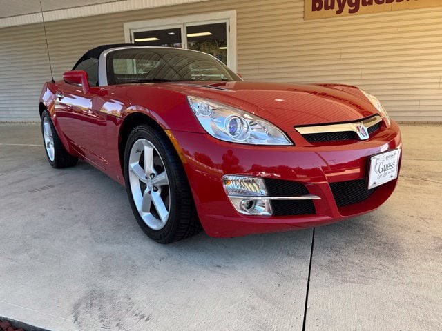 Used 2009 Saturn Sky Roadster with VIN 1G8MN35B39Y105770 for sale in Carrollton, OH