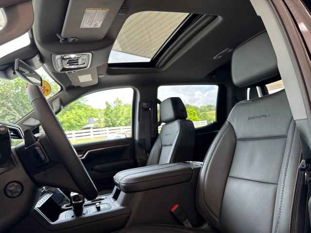 2026 GMC Sierra 1500 Denali - Photo 13