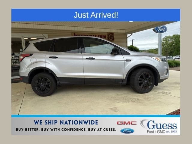 2017 Ford Escape SE's photo