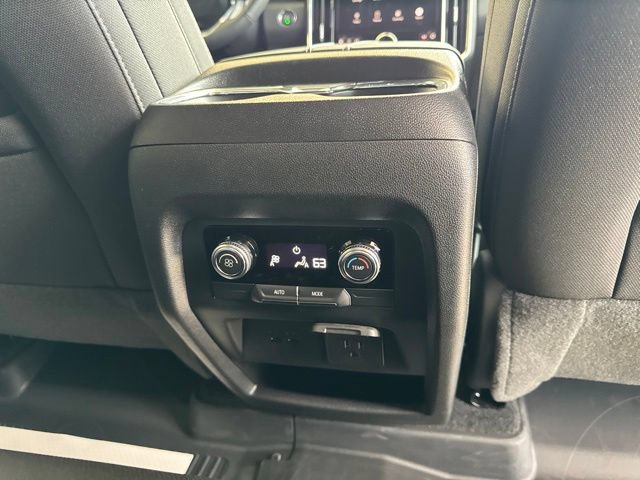 2026 GMC Acadia Elevation - Photo 29