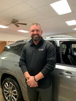 Staff member Scott Power from ID_5ba1c7