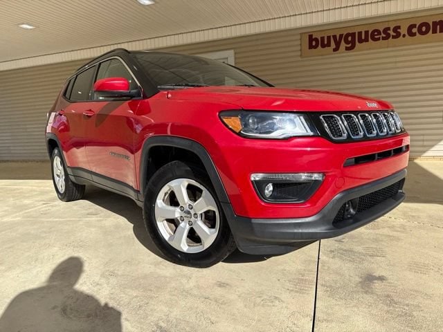 Used 2018 Jeep Compass Latitude with VIN 3C4NJDBB7JT231930 for sale in Carrollton, OH