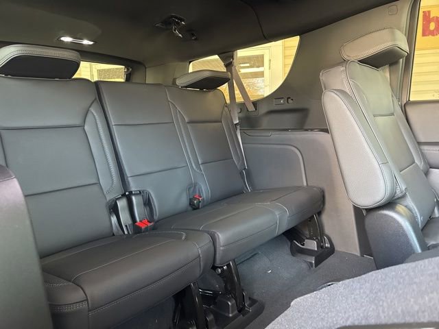 2026 GMC Yukon XL Denali - Photo 30