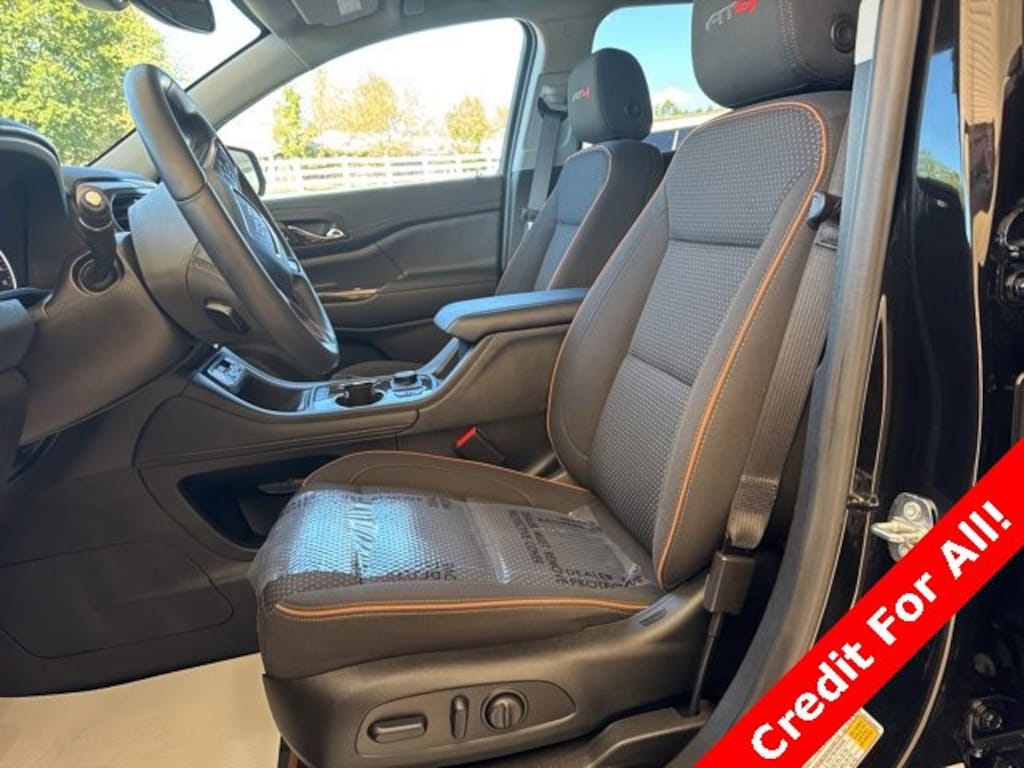 Used 2023 GMC Acadia AT4 SUV