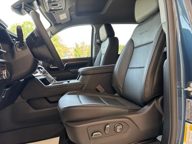 2026 GMC Sierra 2500HD Denali - Photo 15