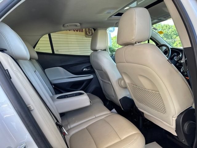 2019 Buick Encore Essence - Photo 29