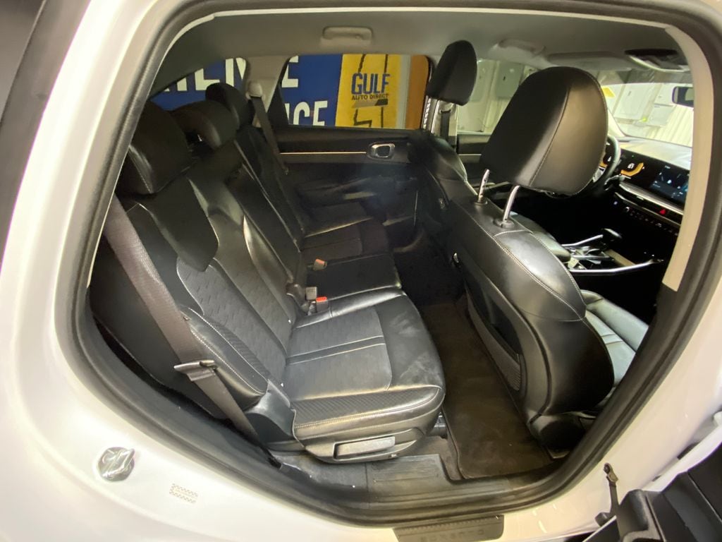 2025 Kia Sorento S - Photo 28