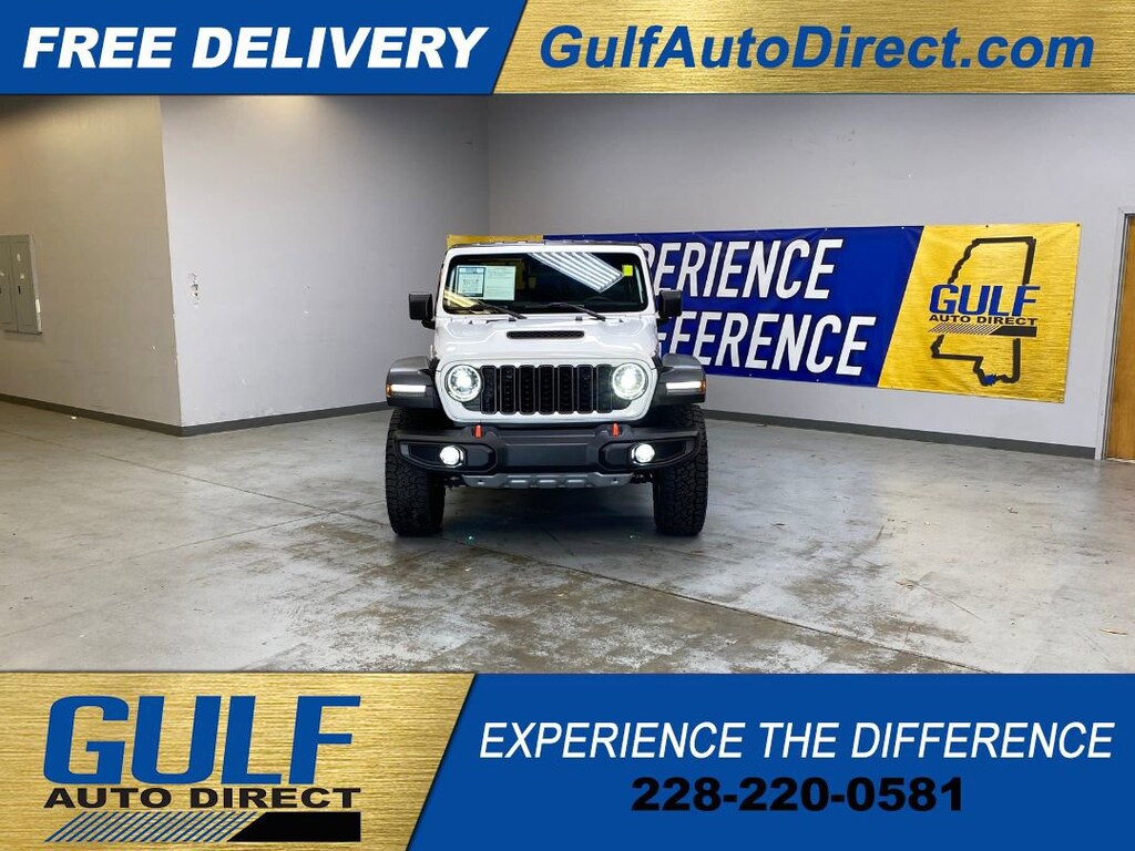 Used 2024 Jeep Gladiator Mojave Truck Crew Cab
