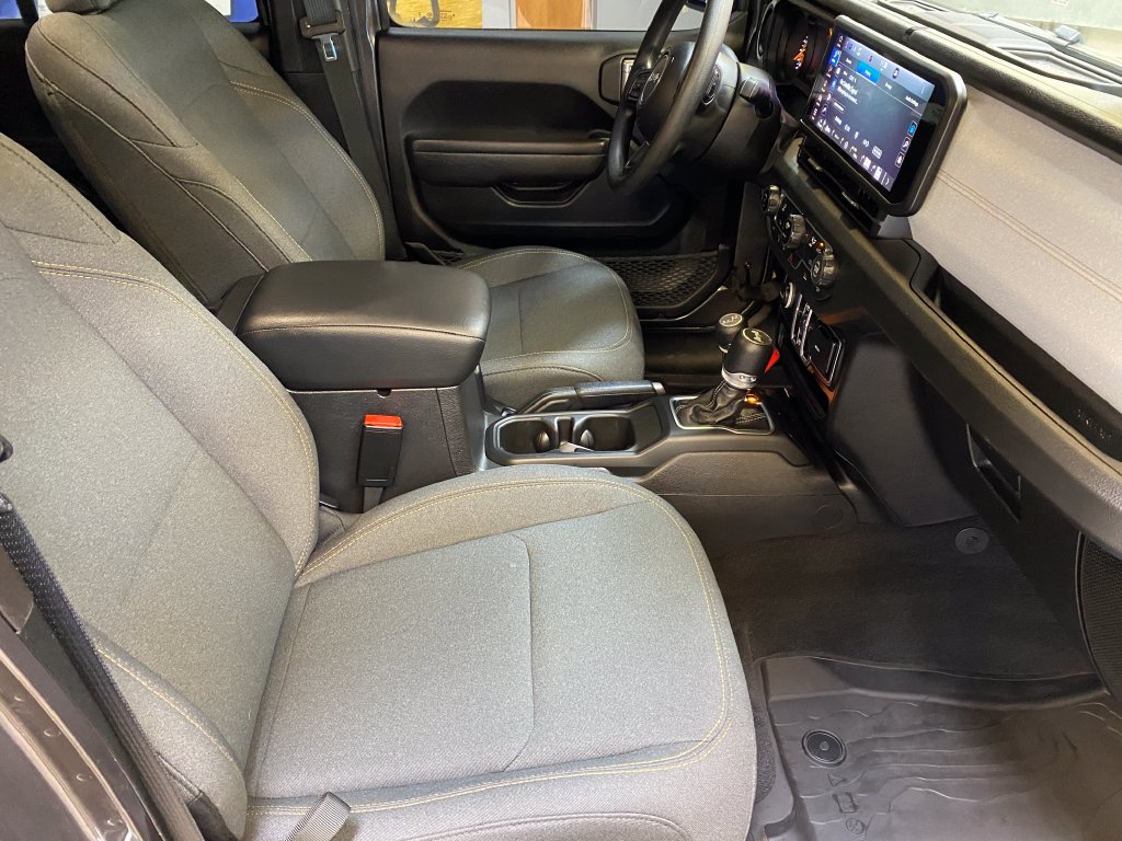 2026 Jeep Wrangler 4-Door Sport - Photo 24