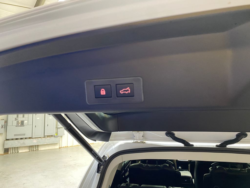 2026 Subaru Ascent Limited - Photo 32