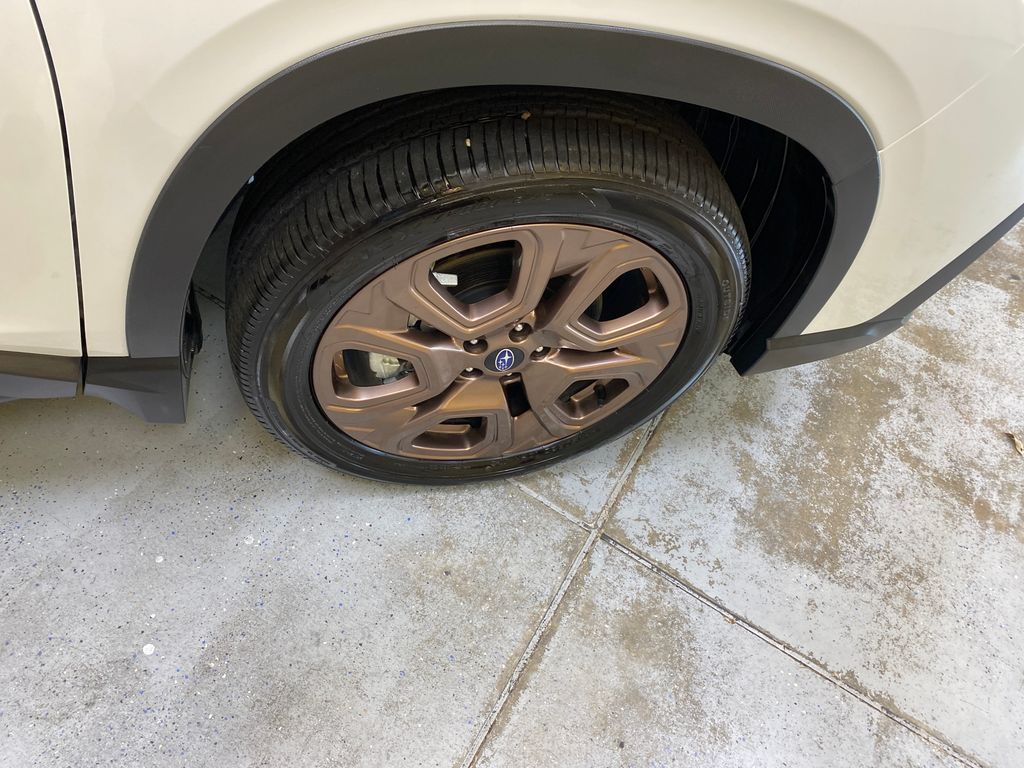 2026 Subaru Ascent Limited Bronze Edition - Photo 14