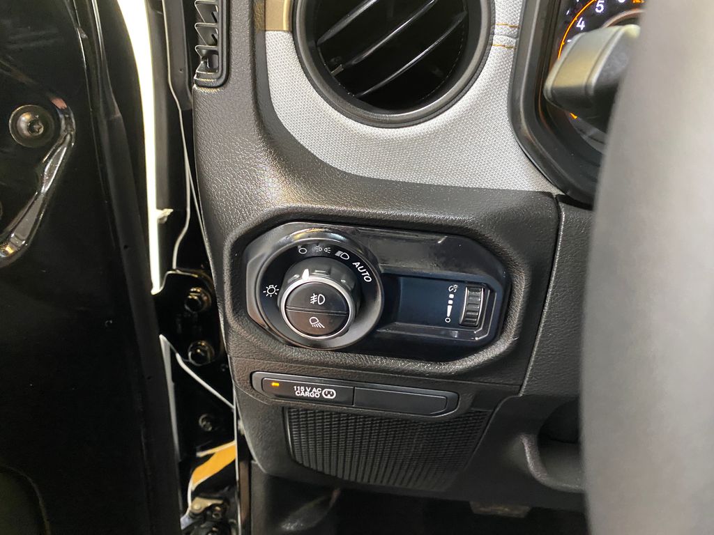 2024 Jeep Gladiator Sport S - Photo 32