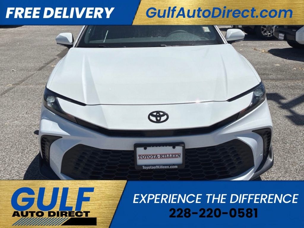 Used 2026 Toyota Camry SE Sedan