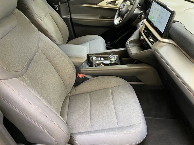 2026 Ford Explorer - Photo 25