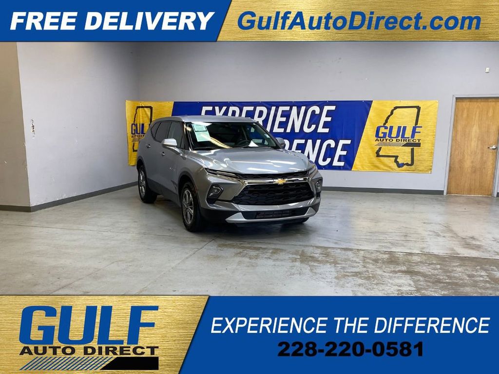 2025 Chevrolet Blazer 2.0T 2LT FWD's photo