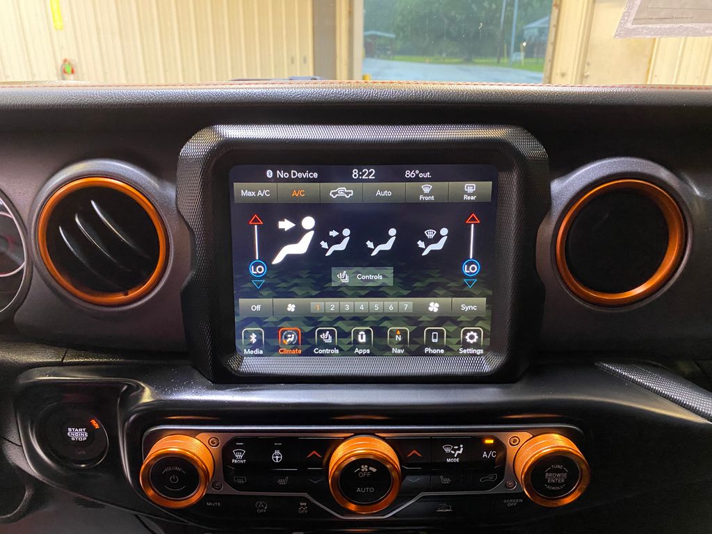 2022 Jeep Gladiator Mojave - Photo 38