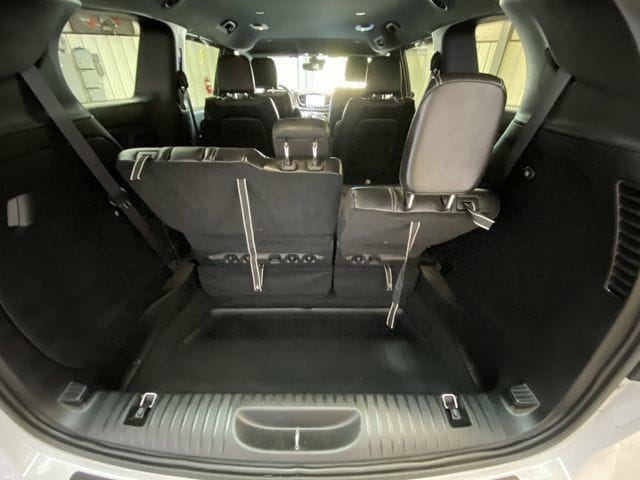 2026 Chrysler Pacifica Select - Photo 31