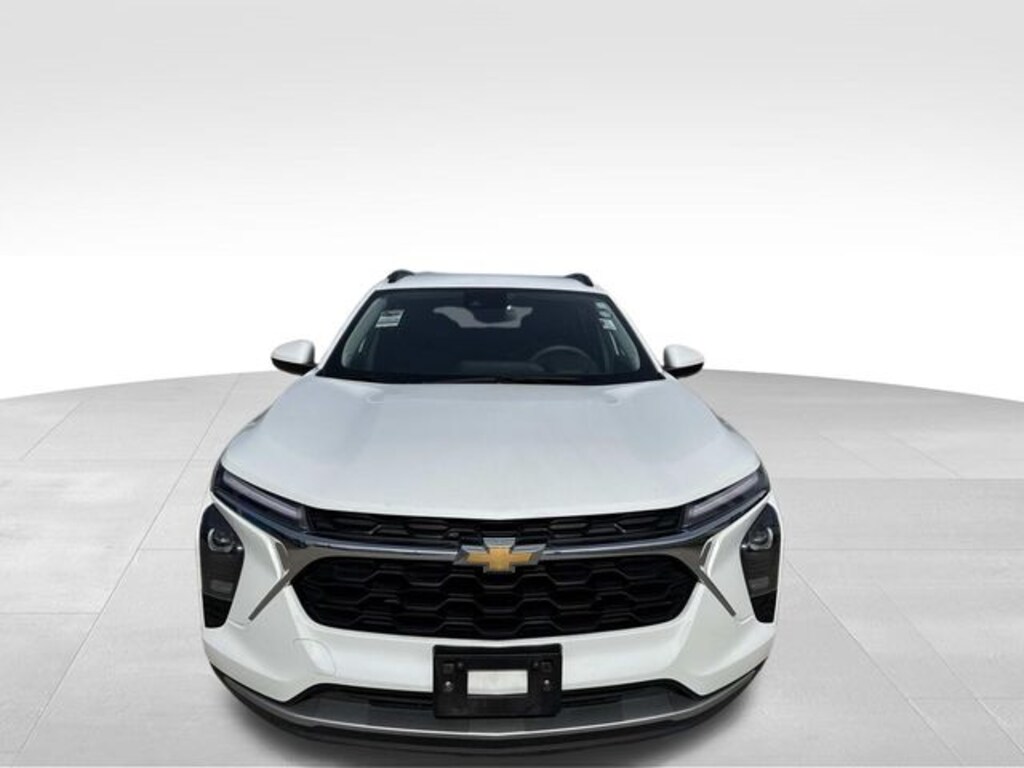 Used 2025 Chevrolet Trax LT SUV