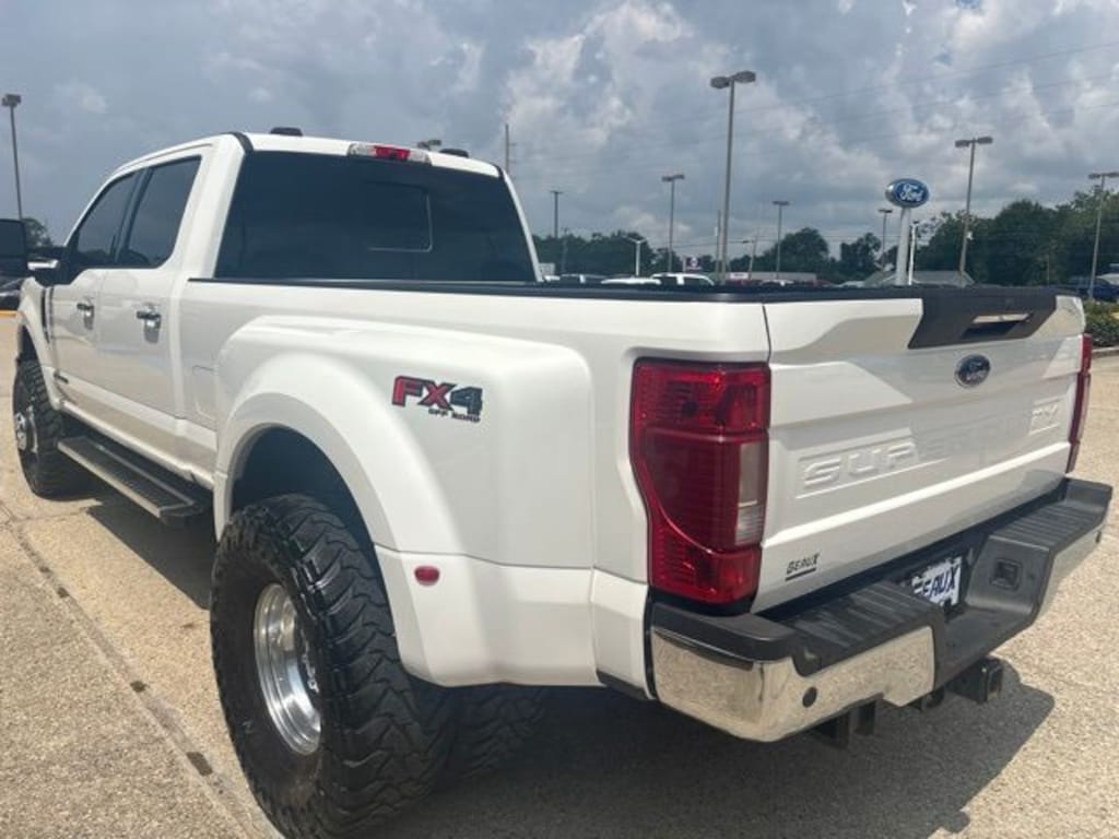 Certified 2022 Ford F-350SD Lariat Truck