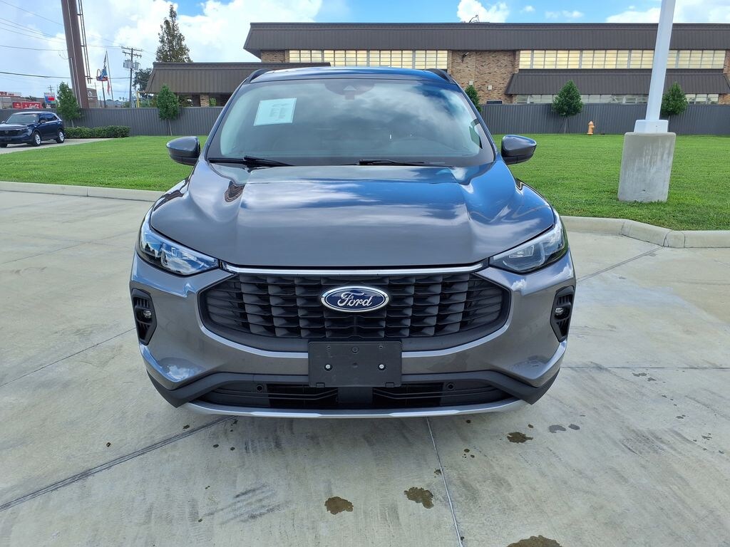 Used 2025 Ford Escape Platinum SUV