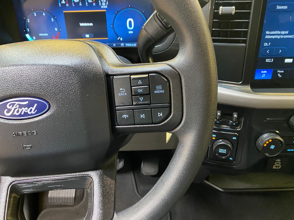 2025 Ford F-150 XLT - Photo 31