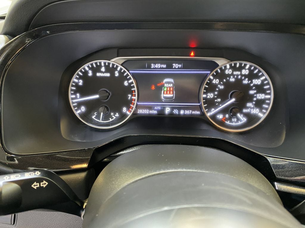 2025 Nissan Pathfinder SV - Photo 37