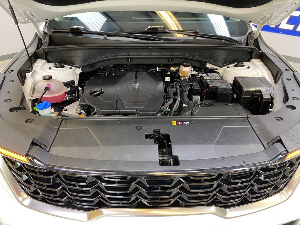 2025 Kia Sorento S - Photo 9