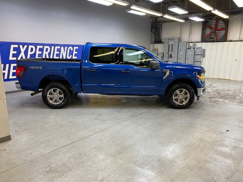 2025 Ford F-150 XLT - Photo 8
