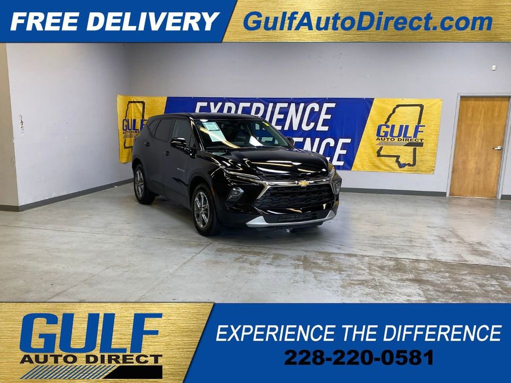 2025 Chevrolet Blazer 2.0T 2LT FWD's photo