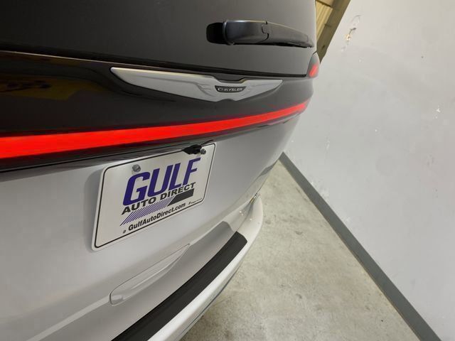 2026 Chrysler Pacifica Select - Photo 16