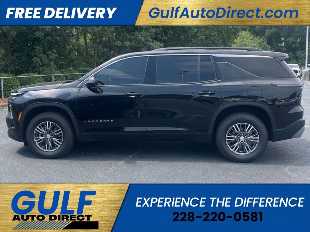Used 2026 Chevrolet Traverse LT SUV
