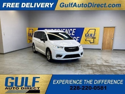 2026 Chrysler Pacifica Select Minivan/Van