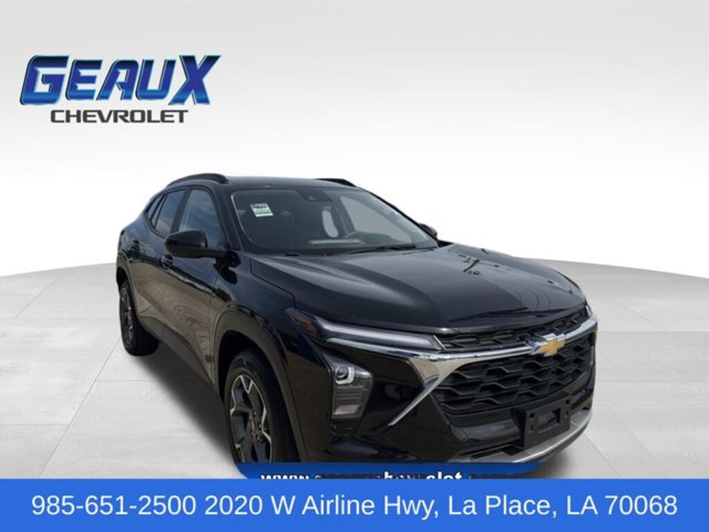 Used 2025 Chevrolet Trax LT SUV