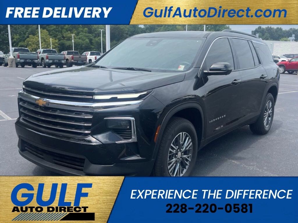 Used 2026 Chevrolet Traverse LT SUV