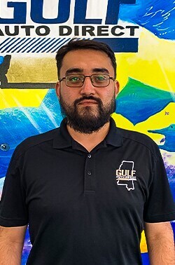 Staff member Alex Mecom from 34de0e474e4b