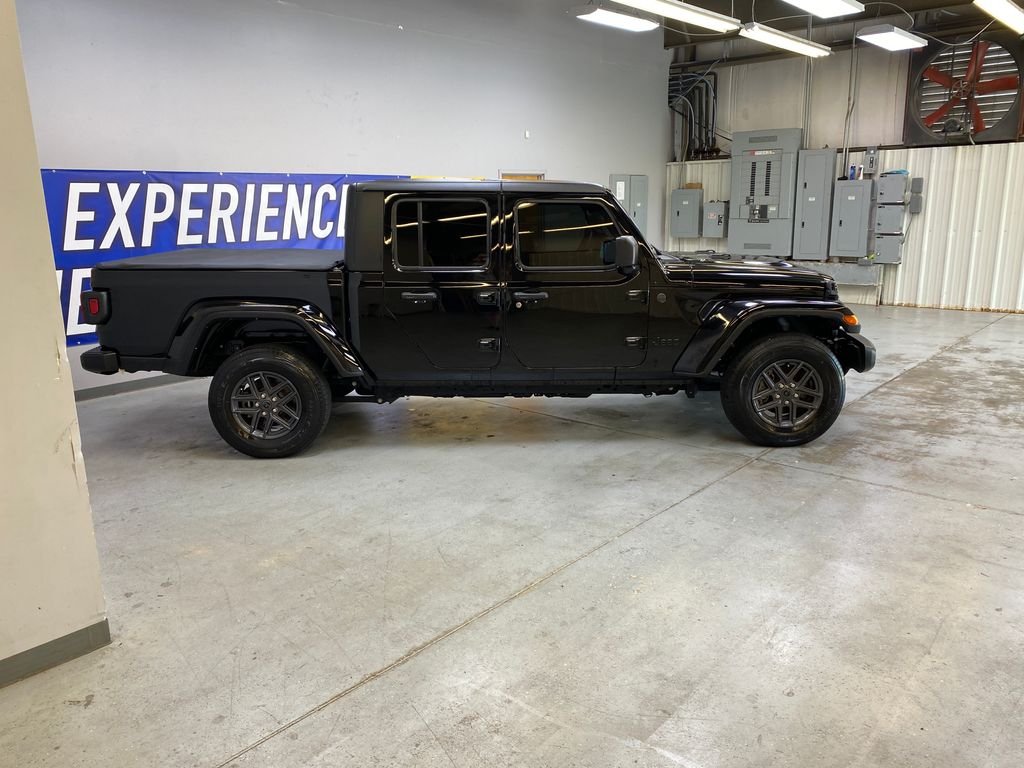 2024 Jeep Gladiator Sport S - Photo 8