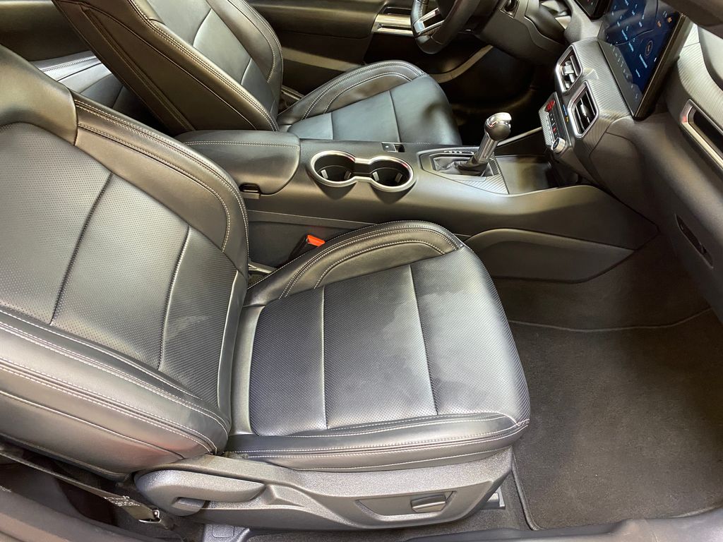 2026 Ford Mustang EcoBoost Premium - Photo 23
