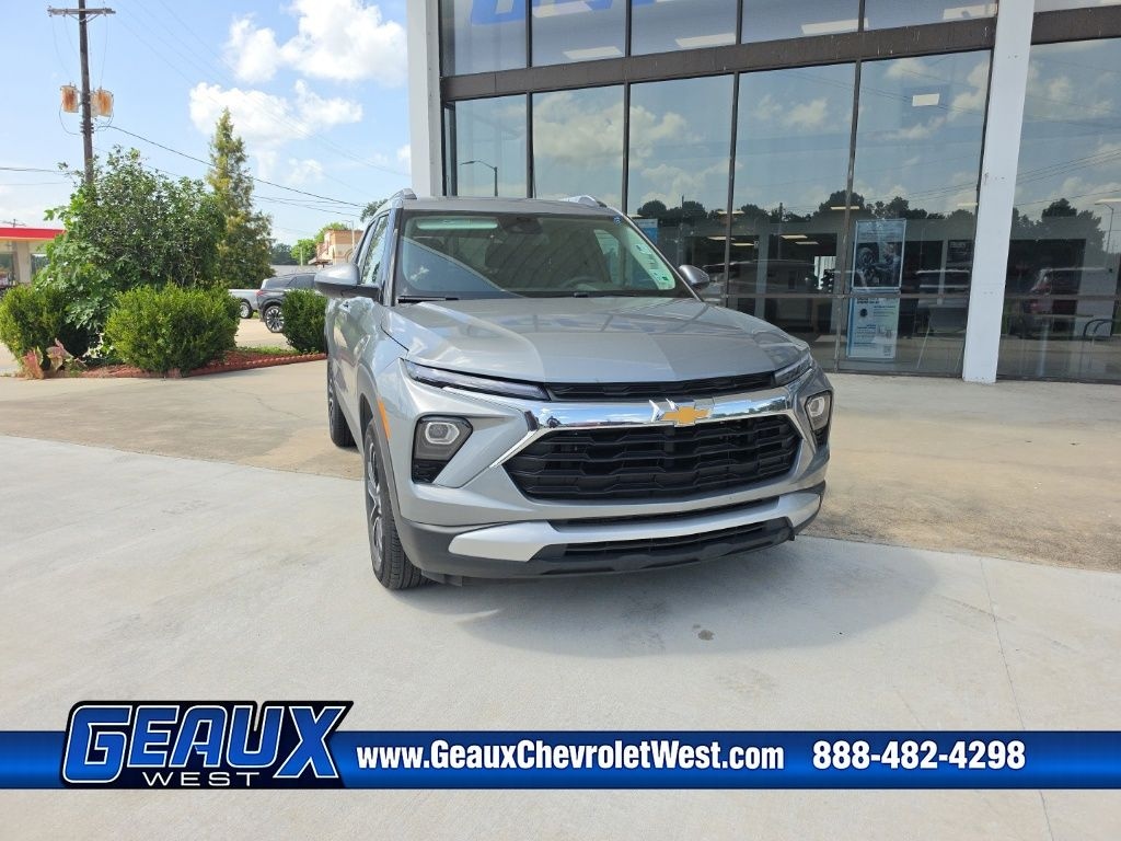 Used 2025 Chevrolet Trailblazer LT SUV