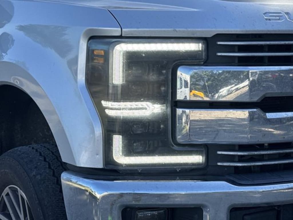 Used 2017 Ford F-250SD Lariat Truck