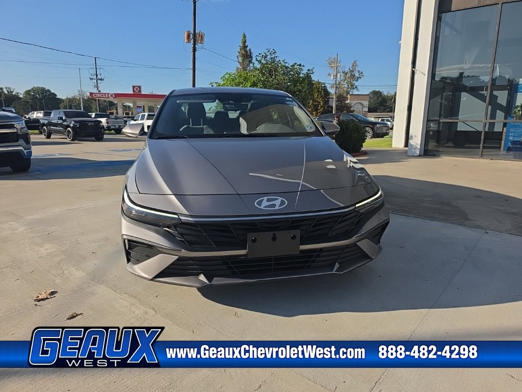 Used 2024 Hyundai Elantra SEL Sedan