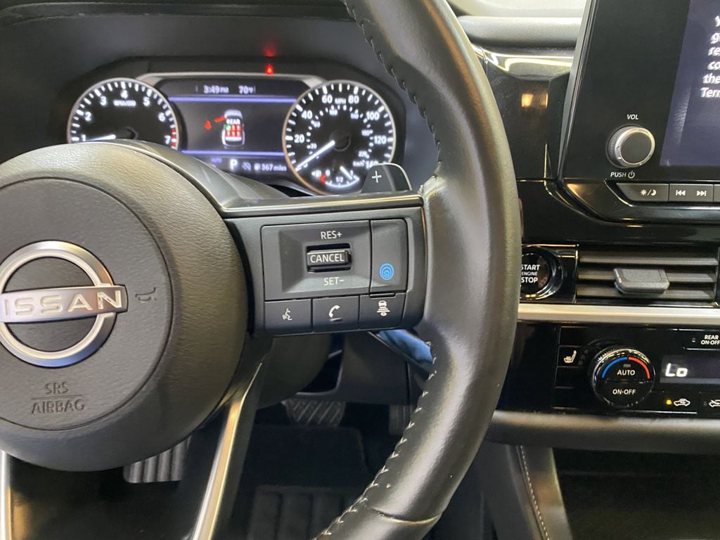 2025 Nissan Pathfinder SV - Photo 34