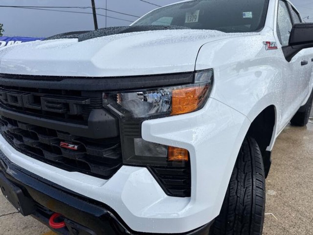 Used 2025 Chevrolet Silverado 1500 Custom Trail Boss Truck