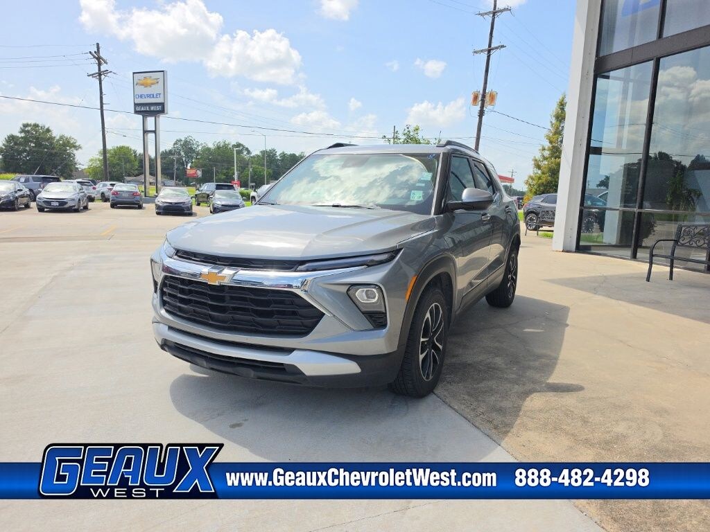 Used 2025 Chevrolet Trailblazer LT SUV