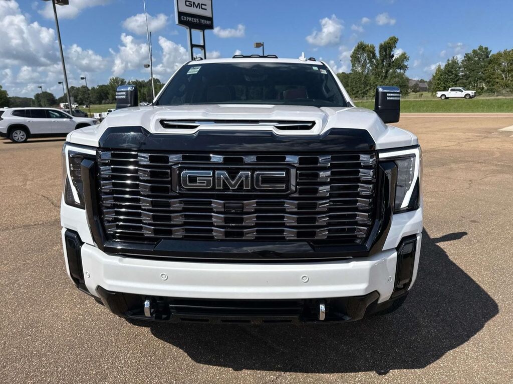 Used 2025 GMC Sierra 2500HD Denali Ultimate Truck