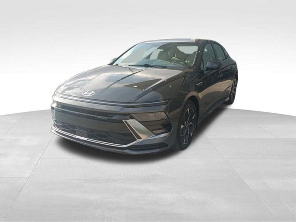 Used 2025 Hyundai Sonata SEL Sedan