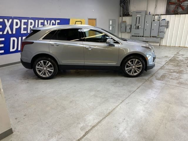 2025 Cadillac XT5 Premium Luxury - Photo 8