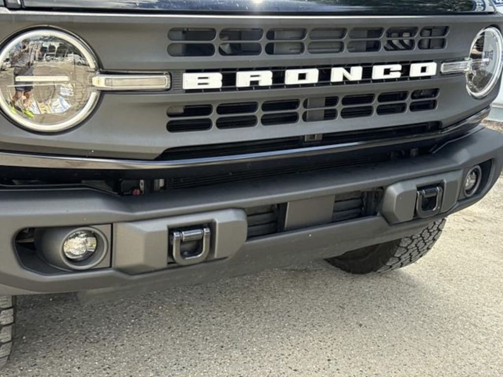 Used 2024 Ford Bronco Black Diamond SUV